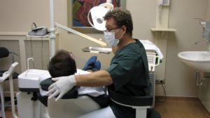 Dr Ivan decker